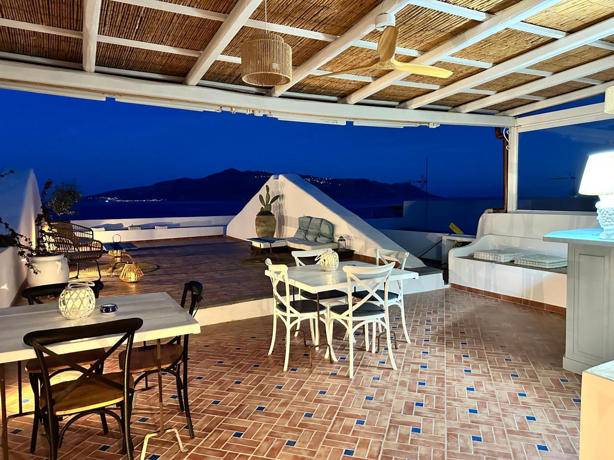 Antica Dimora Santa Marina Salina Bed & Breakfast Екстериор снимка