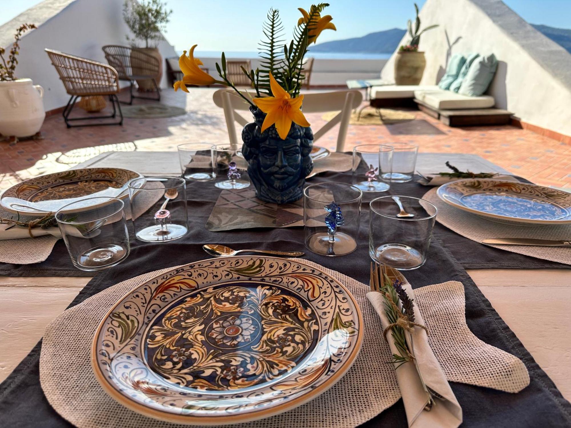 Antica Dimora Santa Marina Salina Bed & Breakfast Екстериор снимка